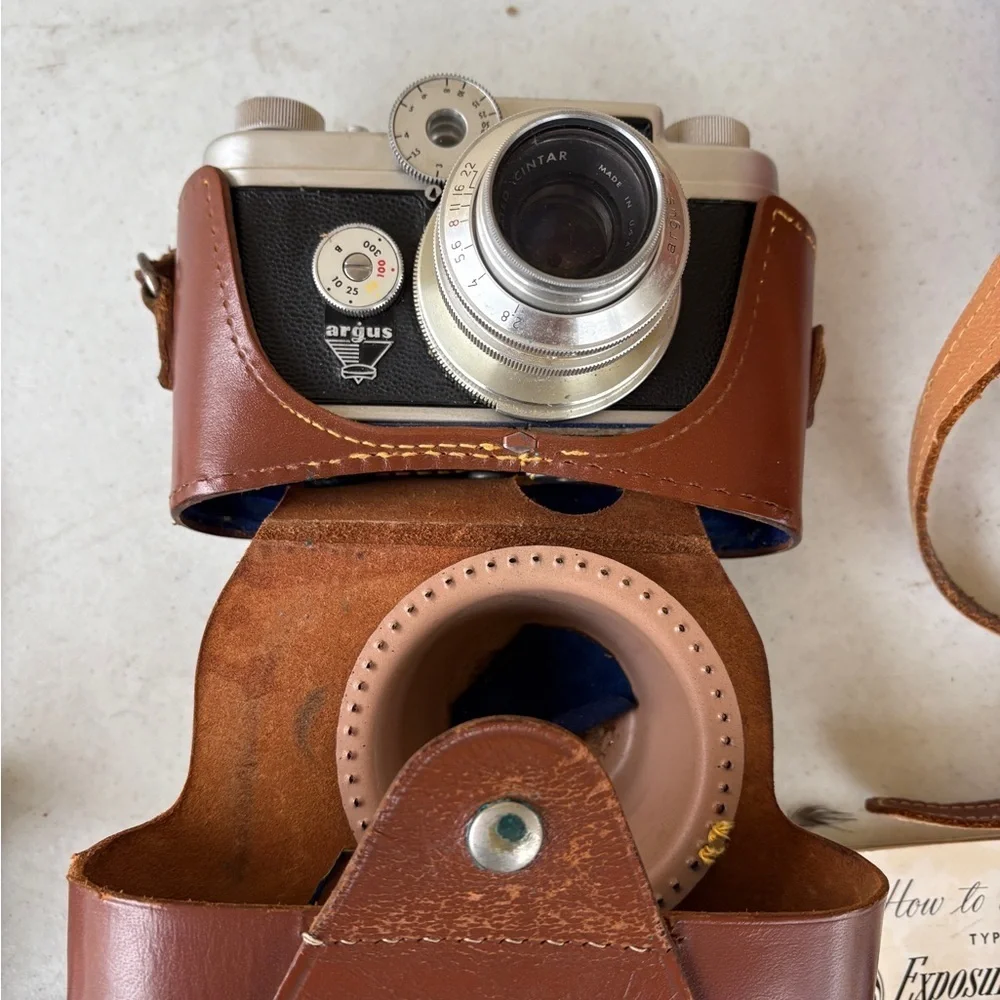 Vintage GE Exposure Meter with Brown Leather Case